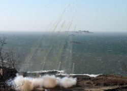 Северная Корея выпустила ракеты по Японскому морю
