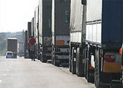 На границе с Литвой застряло 650 грузовиков