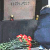 Минчане несут цветы к монументу в память жертв взрыва