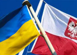 После боев в Киеве 60 украинцев попросили убежище в Польше