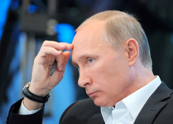 Путина не пригласили на инаугурацию Порошенко
