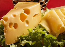 Россельхознадзор требует запретить импорт сыра из Украины