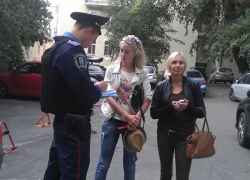 FEMEN покидает Украину