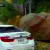 Водитель чудом увернулся от рухнувшего на трассу гигантского камня (Видео)