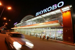 В аэропорту «Внуково» сел самолет без шасси