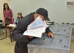 Явка на выборах в России рекордно низкая