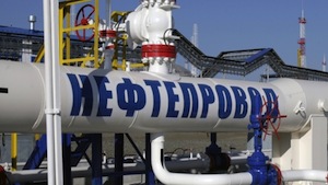 Россия сокращает поставки нефти в Беларусь по трубе