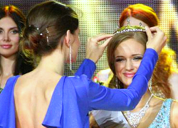 Miss Minsk 2013 may lose crown in October