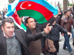 Азербайджанская апазіцыя патрабуе правядзення новых выбараў