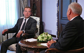 Мясникович и Медведев будут решать нефтяной вопрос