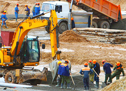 Беларусь на 1,5 года задерживает строительство комбината в Туркменистане