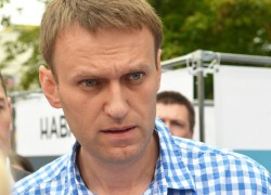 Навального задержали для «установления личности»