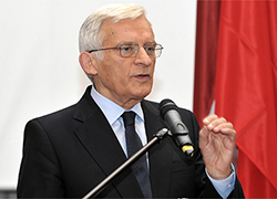 Jerzy Buzek: I believe that situation in Belarus will change