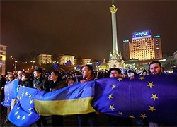 Украинцы создадут живую цепь от Киева до границы с ЕС