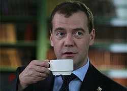 Медведев: Если у Путина идет ржавая вода, то у меня тоже