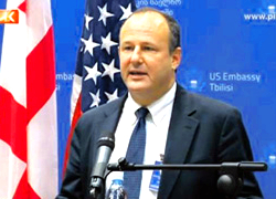 Заместитель помощника госсекретаря США едет в Беларусь