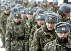 Украинских военных маскируют под милиционеров