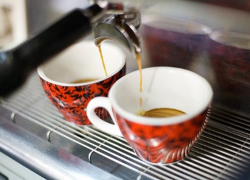Ученые: Кофе позволяет сохранить стройную фигуру