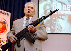 Михаил Калашников покаялся за АК-47