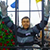 «Януковіча» пасадзілі ў клетку і закавалі ў ланцугі на Майдане