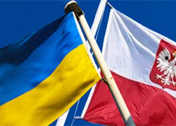 Телемост Киев-Варшава сорван из-за столкновений