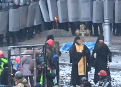 Священнику во время молитвы в Киеве гранатой выбило глаз