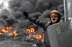Активисты Евромайдана конфисковали 350 шлемов, 200 щитов и 150 бронежилетов