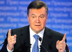 Янукович в Барвихе устроил салют после «референдума» в Крыму