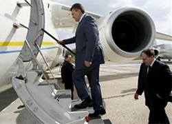 Против пограничников, не выпустивших Януковича, завели дело