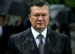 Януковича уведомили о подозрении в массовых убийтсвах