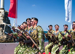 Российские военные пытались проникнуть в воинскую часть в Феодосии