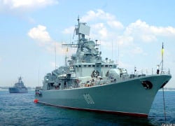 «Гетман Сагайдачный» вернулся в Черное море во главе группы ВМС США (Видео)