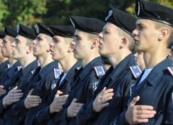 Украина отзывает военных из учебных заведений России