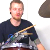 Виртуозная игра однорукого барабанщика (Видео)