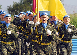 Украінцы сабралі за два дні 16 мільёнаў грыўняў для войска