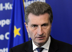 Комиссар ЕС по энергетике: Надо вводить экономические санкции против России