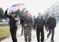 Российские военные штурмуют границы Украины