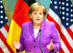 Ангела Мэркель: Санкцыі супраць Расеі павінны быць захаваныя