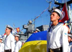 На Донузлаве украинские моряки вырываются из российской блокады