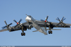 Японскія знішчальнікі перахапілі бамбавікі ВПС РФ