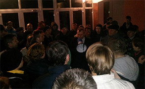 В Киве пикетируют заседание Совбеза: люди требуют ответить на агрессию РФ
