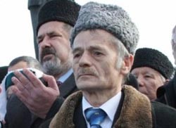 Спецслужбы РФ тэрарызуюць крымскіх татараў
