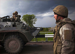Украинские силовики отбили атаки боевиков под Славянском