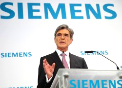 Siemens і Deutsche Bank байкатуюць форум у Пецярбургу