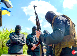 Azov commander: Militant attack on Berdiansk could cut off Mariupol