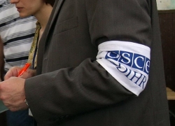 Задержанные в Северодонецке наблюдатели ОБСЕ вышли на связь
