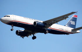 Самолет US Airways экстренно сел из-за заболевшей собаки