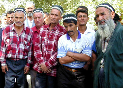 Граждан Таджикистана проверят на нравственность