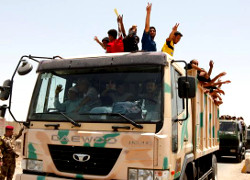 Иракская армия отбила у боевиков три города