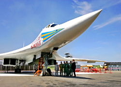 Расея перакіне ў Беларусь ядзерныя бамбавікі Ту-160